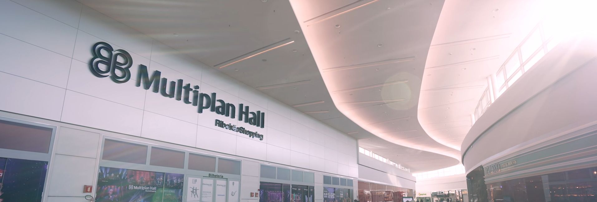 Multiplan Hall